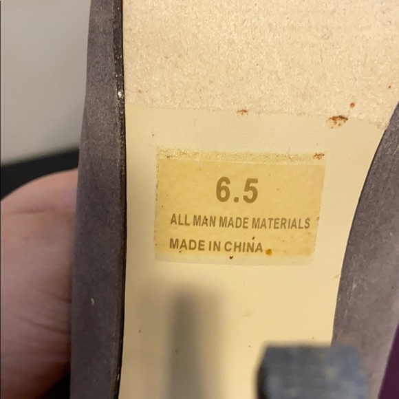 Grey suede ankle booties with back bow - Picture 7 of 8